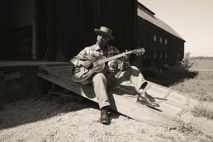 Eric Bibb