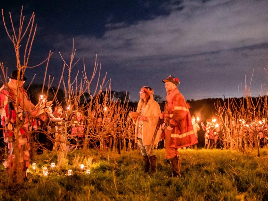 wassail-top-Blessing