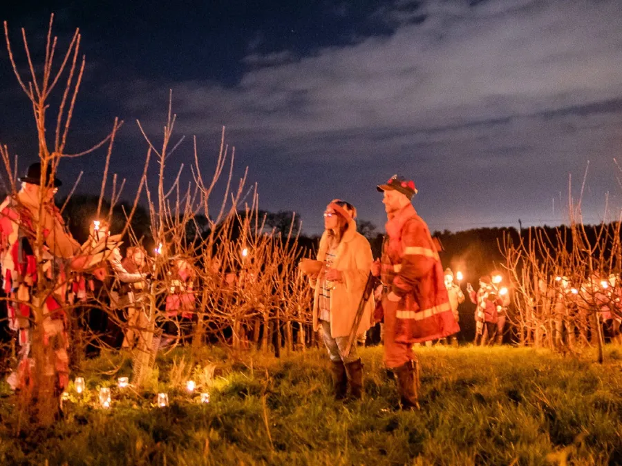 wassail-top-Blessing
