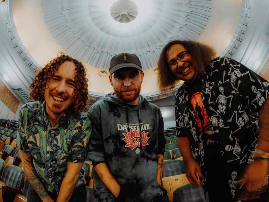 Circle of Crows - Band Photo 4