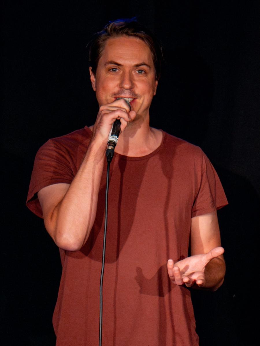 Joe_Thomas_at_the_2024_Edinburgh_Festival_Fringe_2