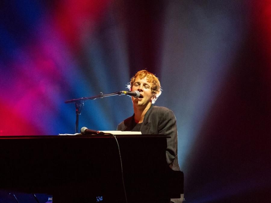 RH-360-Tom-Odell-JW-33-1100x936