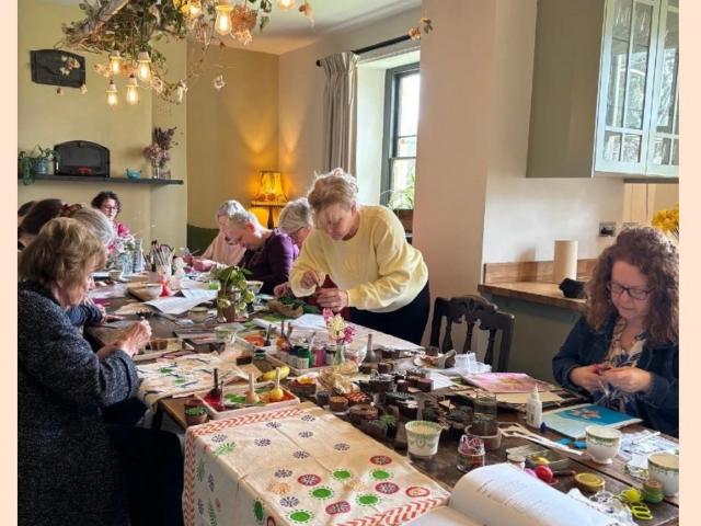 Craft day at Vallis