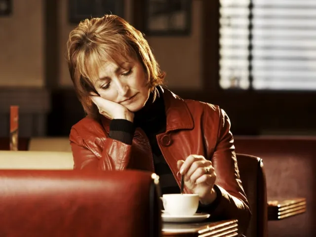 Julie_Dunn_1920x1080